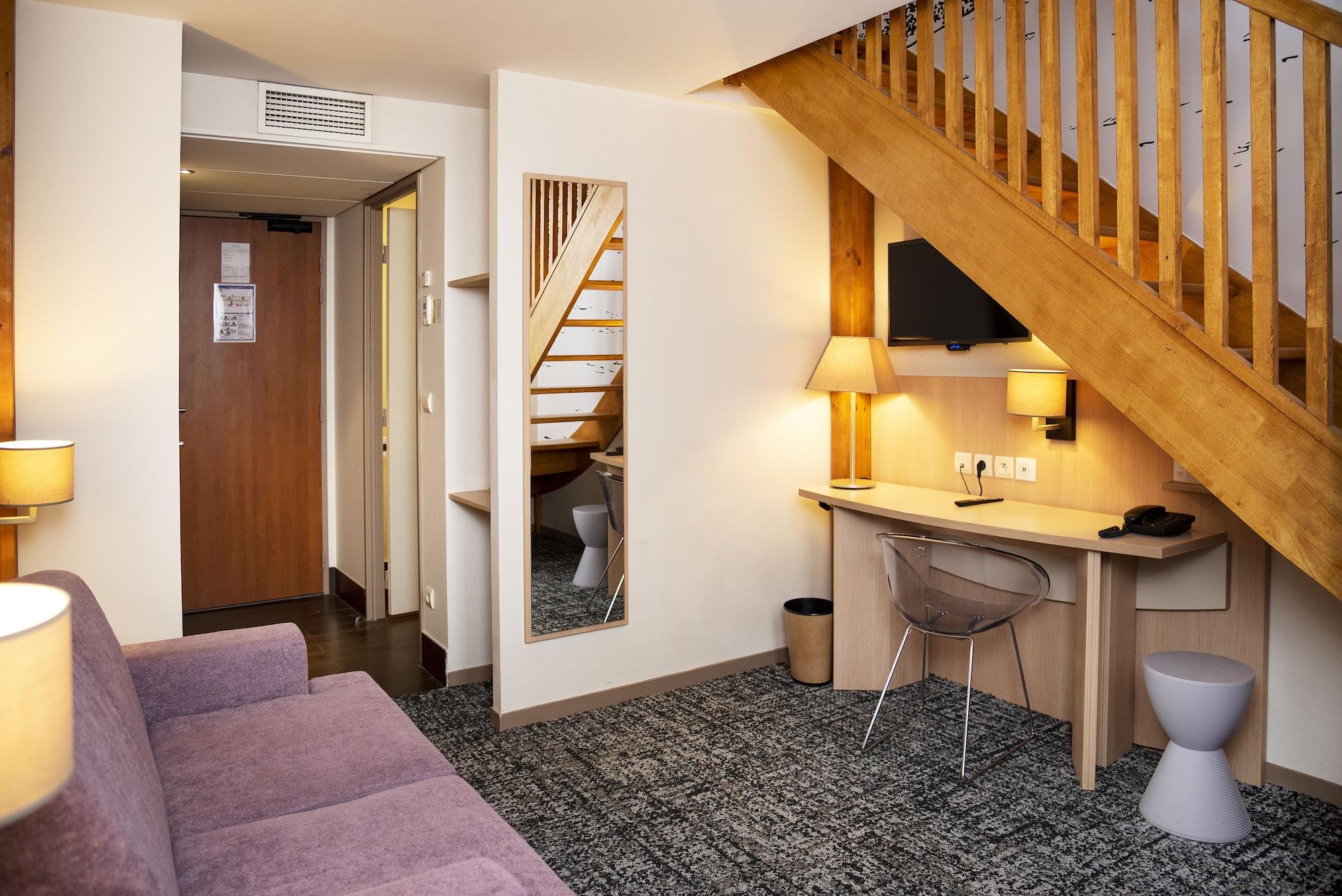 Best Western Plus Hotel Colbert Châteauroux Esterno foto
