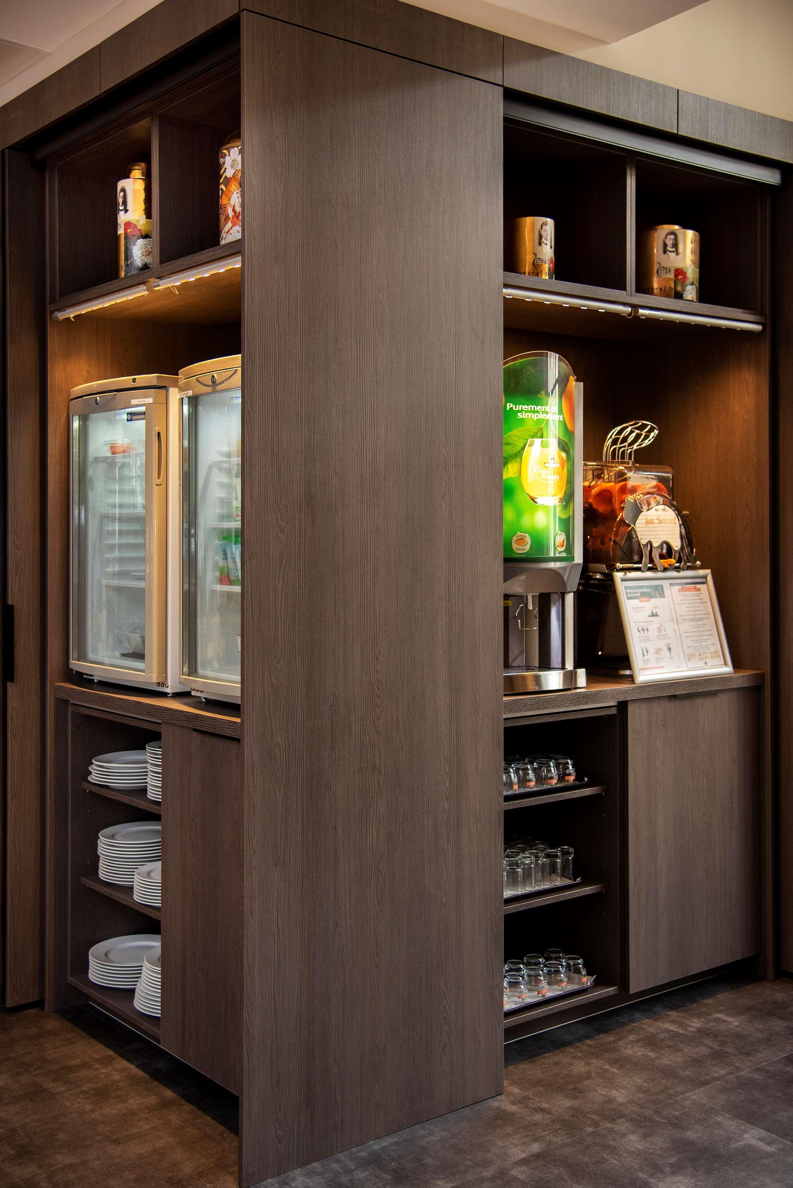Best Western Plus Hotel Colbert Châteauroux Esterno foto