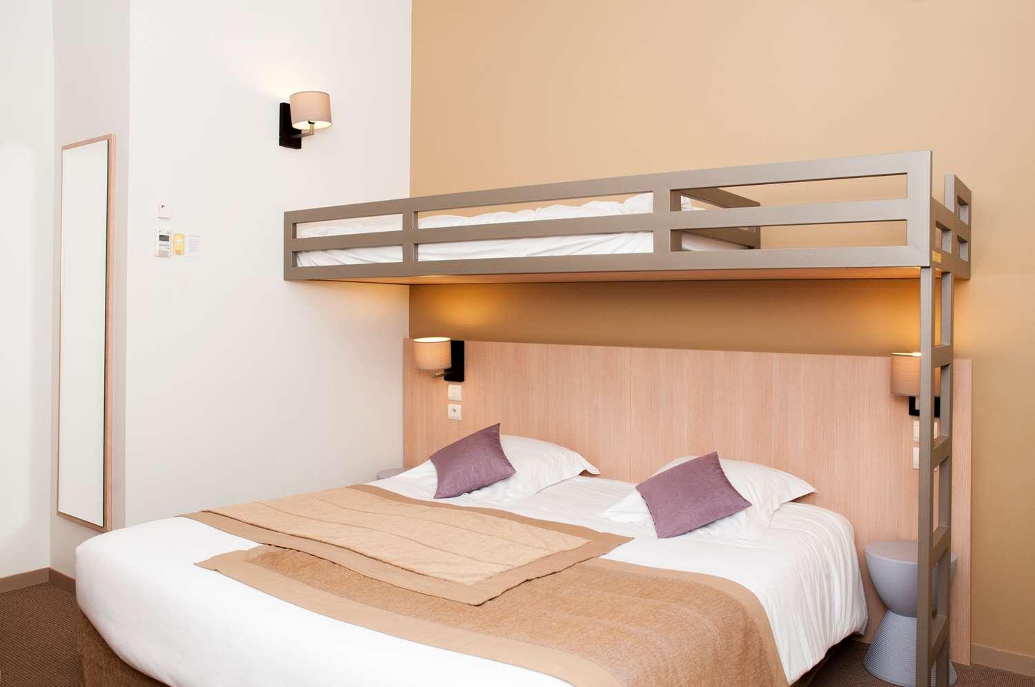 Best Western Plus Hotel Colbert Châteauroux Esterno foto